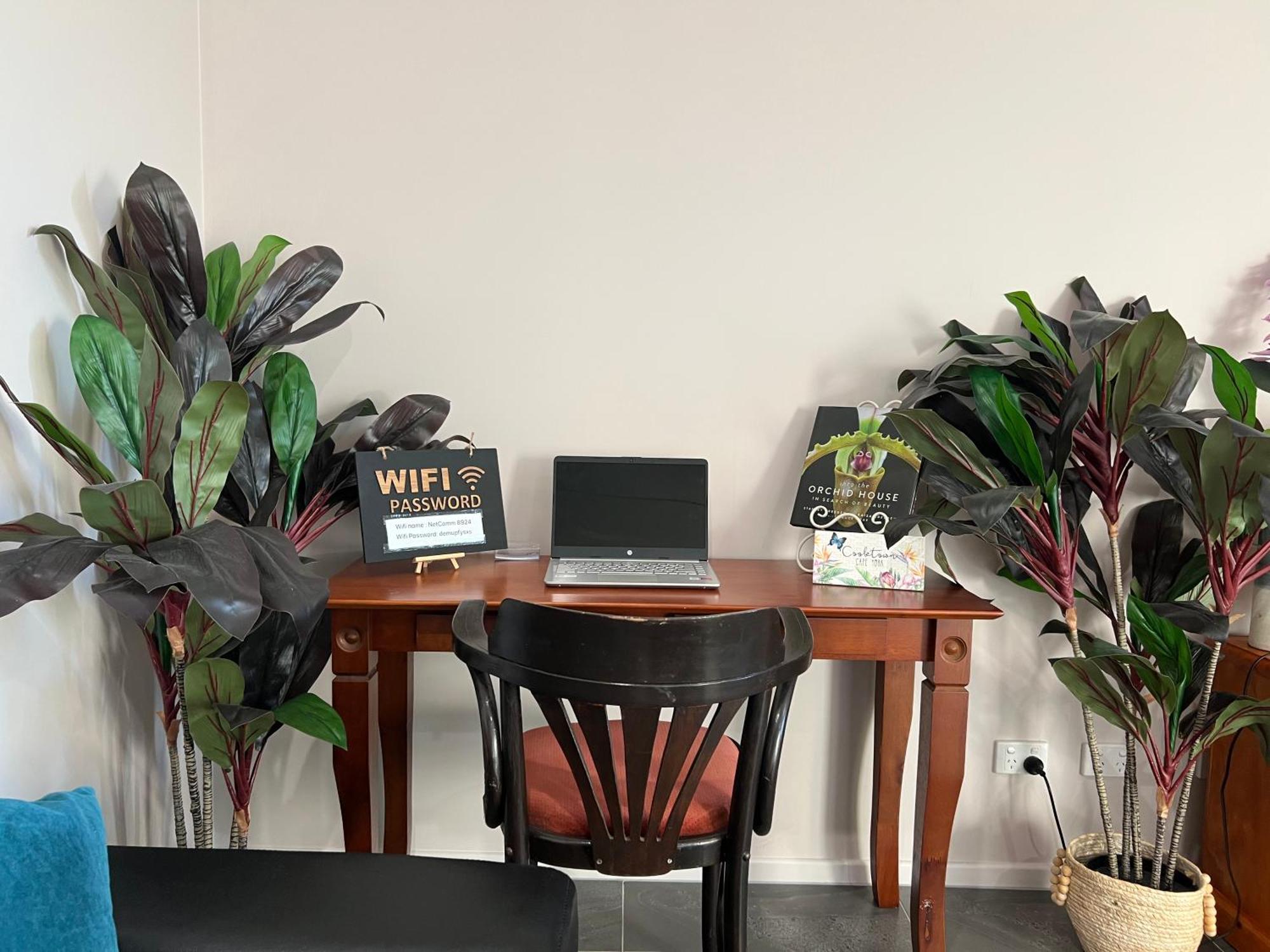 The Orchid Suite - Apartment In Cooktown Luaran gambar